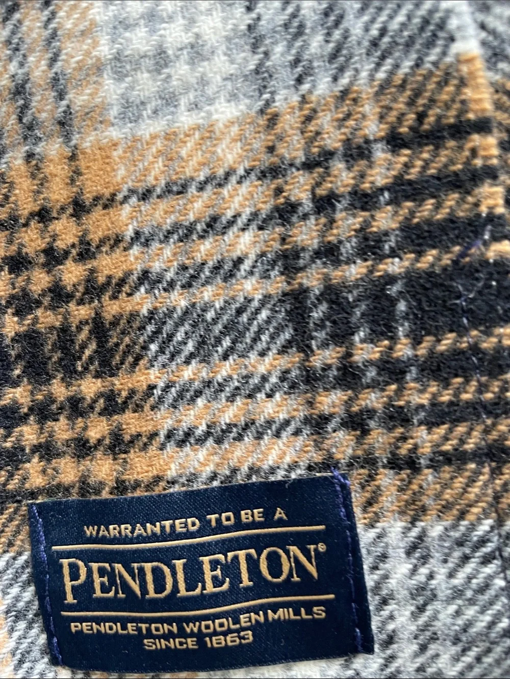 Pendleton Plaid Wool Scarf in Black, White & Tan